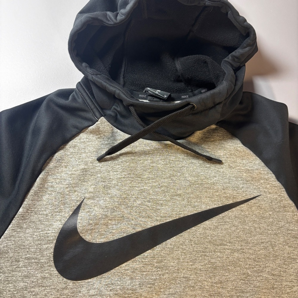 Nike Dri-FIT Hoodie Mens Medium Gray Black Big Swoosh Athletic Pullover